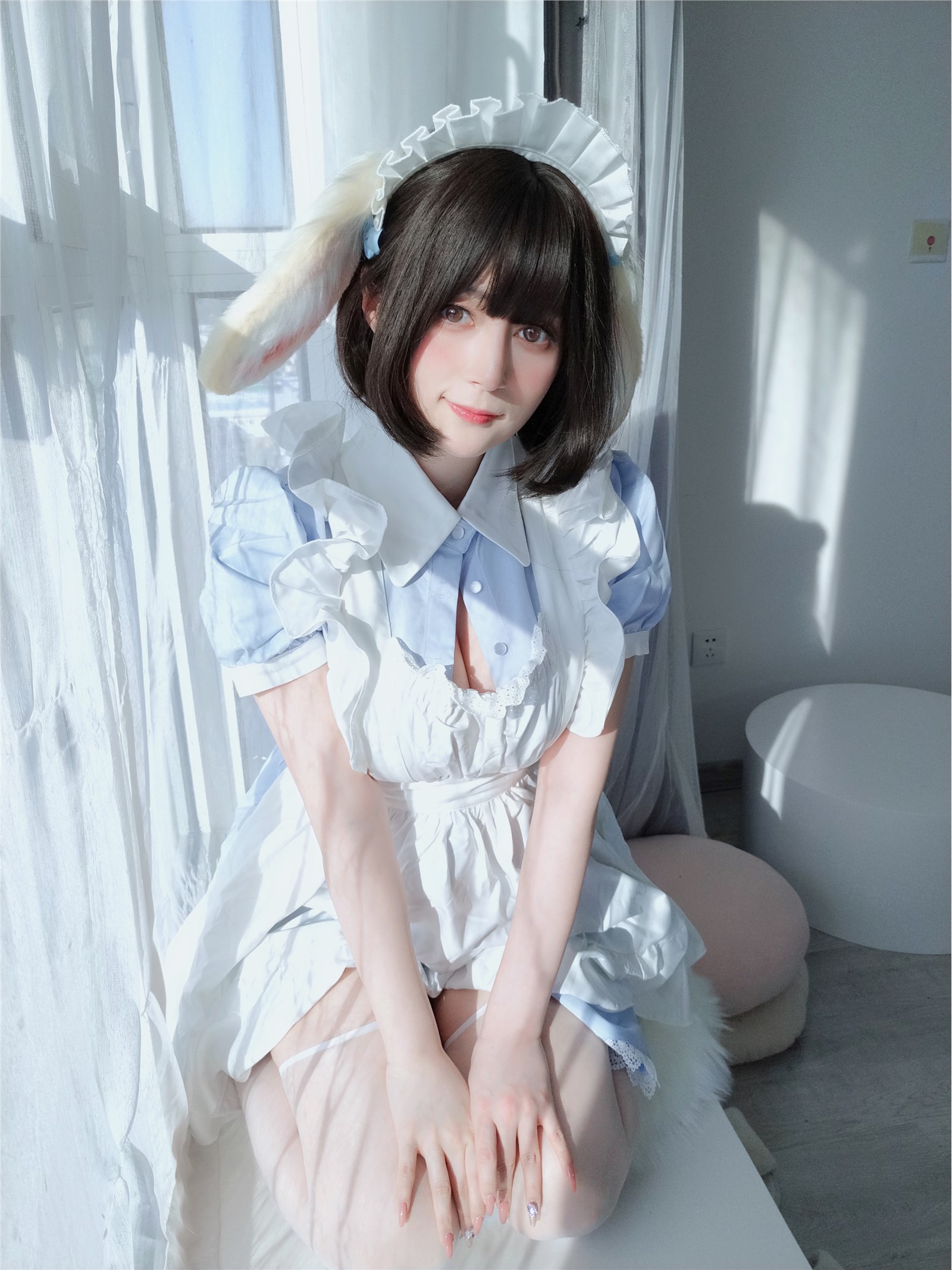 Miss Coser, Silver 81 NO.110 February 2022 February 2022 February 10 Rabbit Ear Maid 2(3)